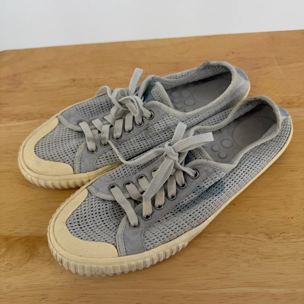 Tretorn Mesh Sneakers Women 7.5 Light Blue Lace Up Low Top Casual Coastal Pastel